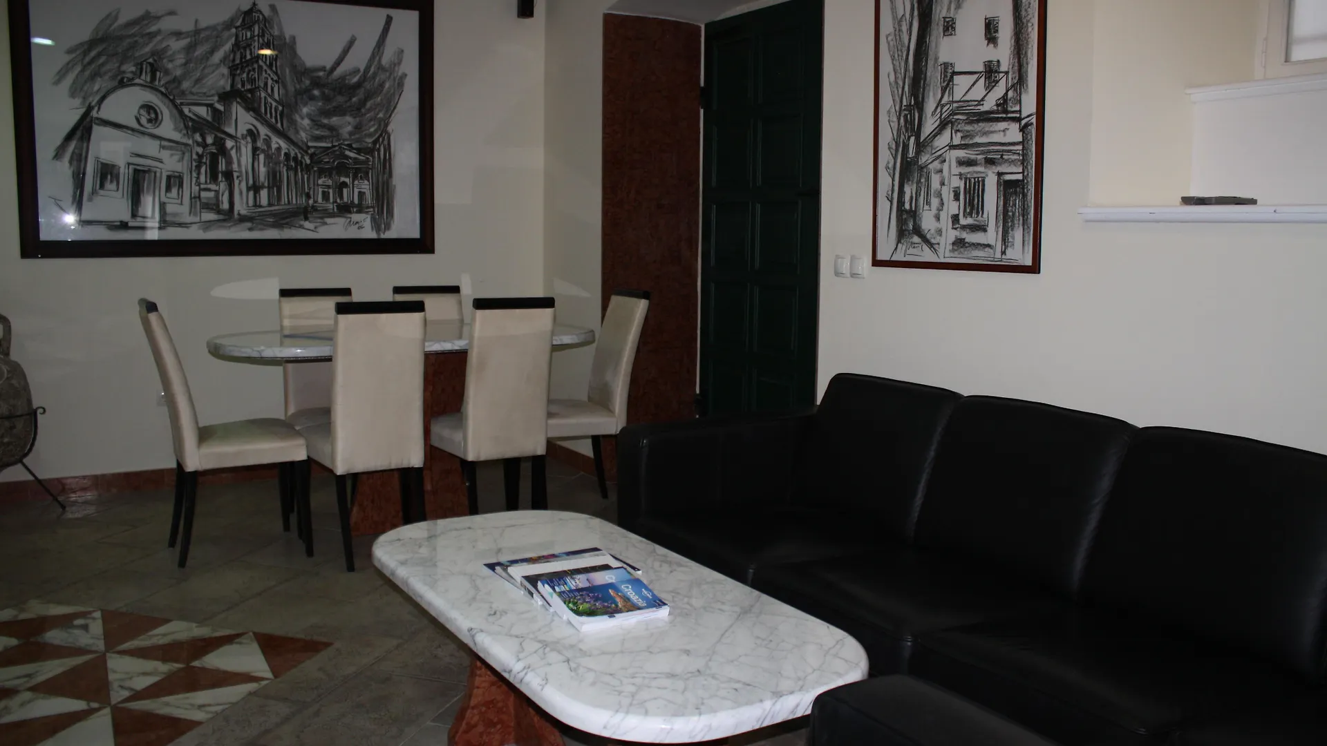 **** Hotel Aparthotel Toni Palace Split Kroatië
